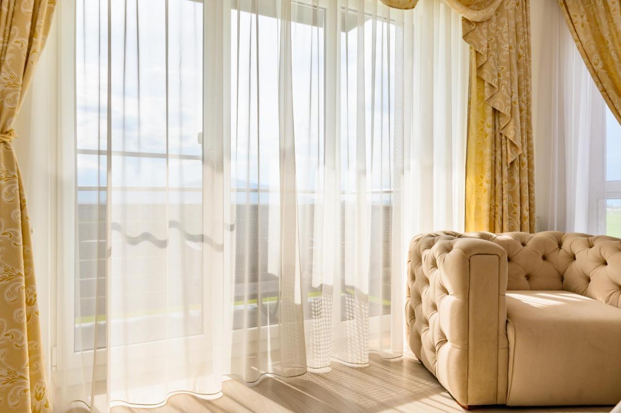 Luxury Apartment Avantgarden 3 บราชอฟ ภายนอก รูปภาพ