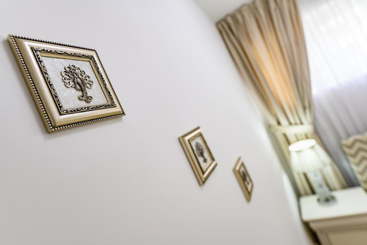 Luxury Apartment Avantgarden 3 บราชอฟ ภายนอก รูปภาพ